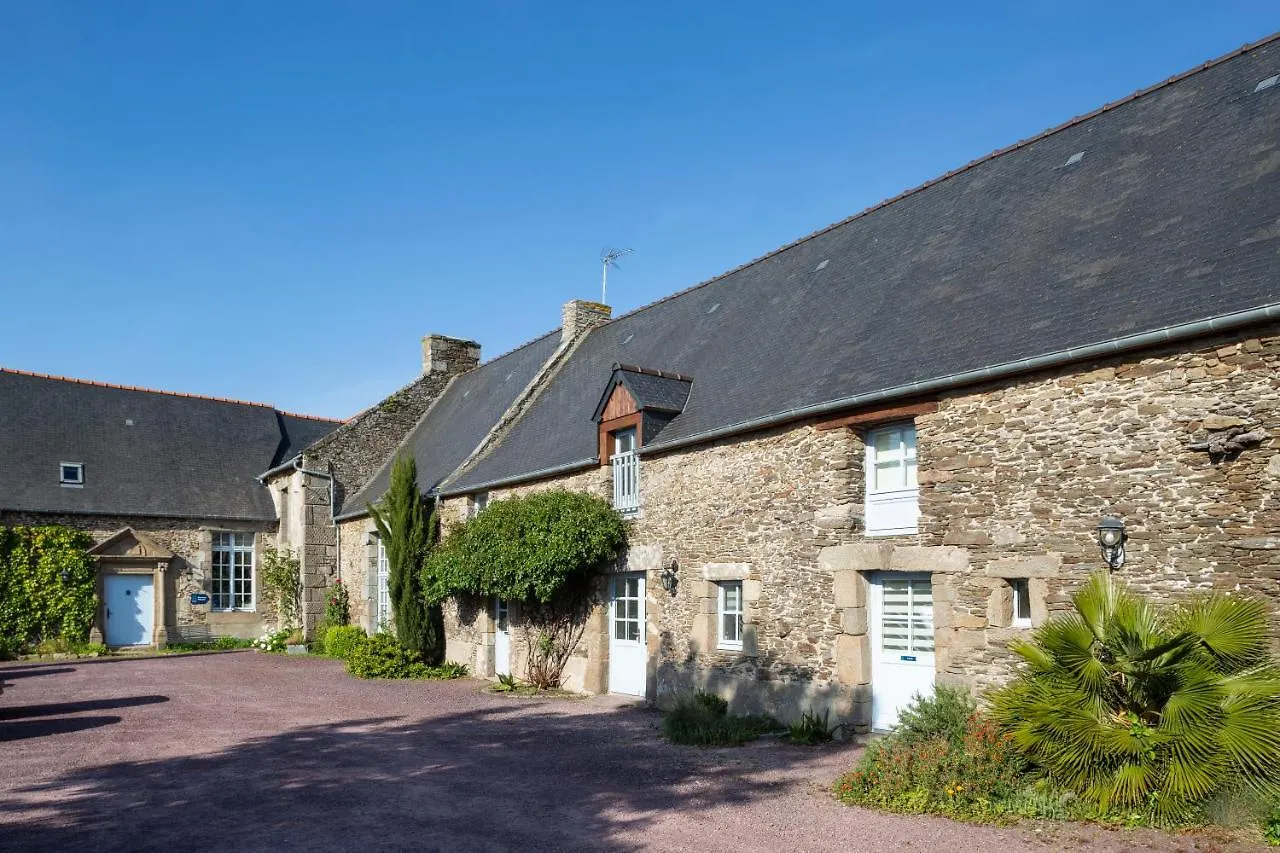 La Metairie-du-Vauhariot - Lodge ou Chambre - Piscine Chauffée - Vue Mer et Mont Saint Michel et GR34 - Résidence Hôtelière Cancale 3*,
