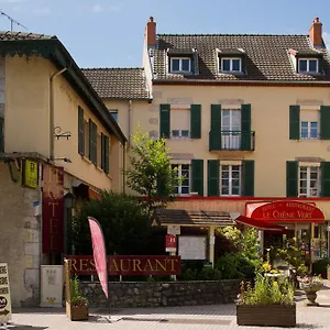 Logis Hotel-restaurant Le Chene Hotel